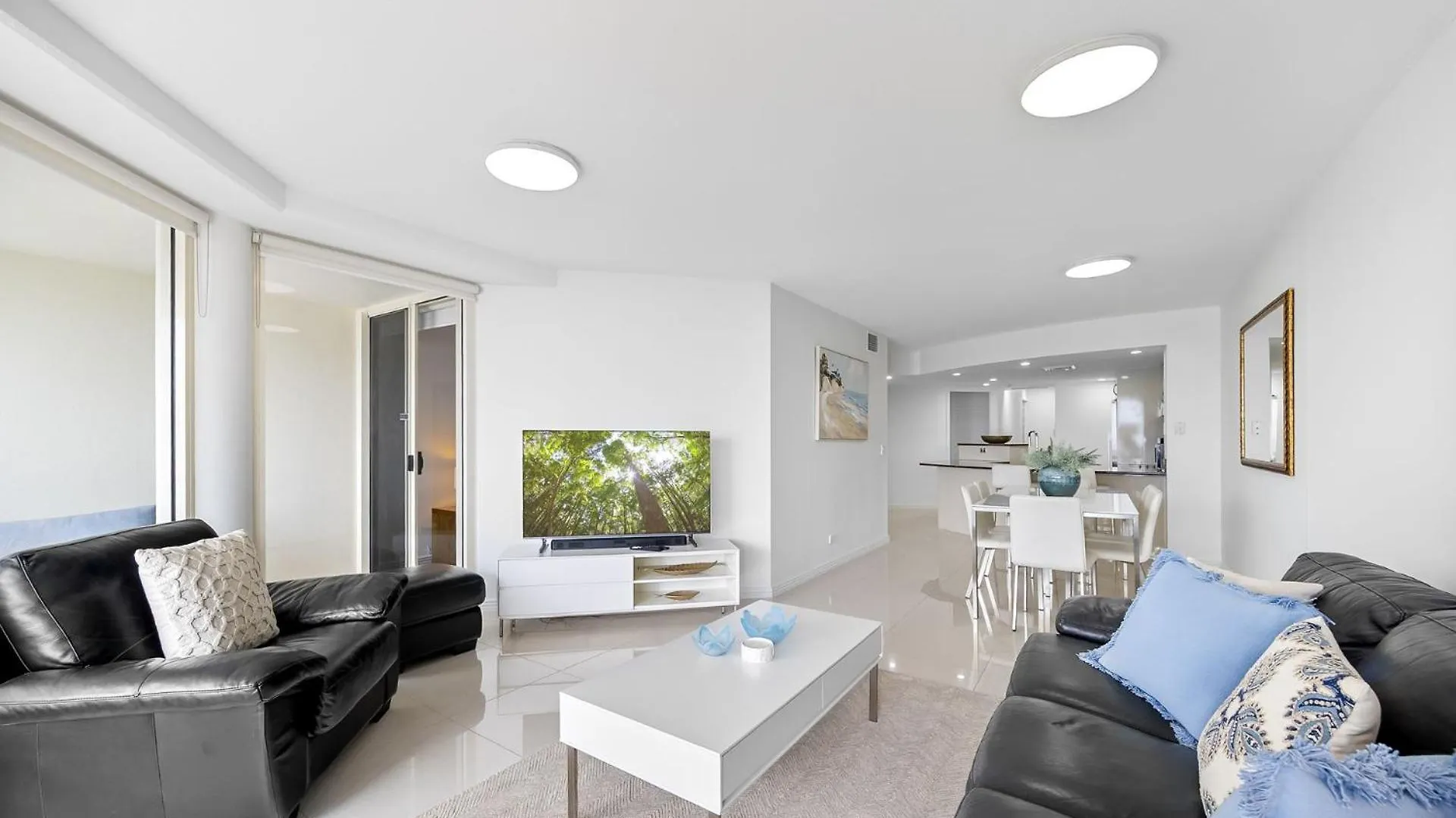 Zanzibar 404, Sensational 2 Bedroom Oceanview Apartment مولولابا 0*,  أستراليا